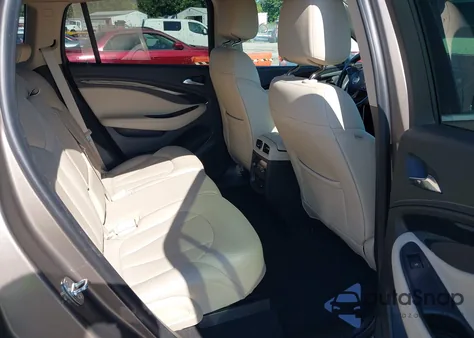 2018 Buick Envision Essence z USA, uszkodzony, nr VIN LRBFX1SA3JD027381